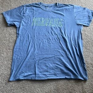 Mens medium Nirvanna Serve the Servants oversized T shirt